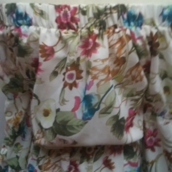 Blush Dresses & Skirts - Adorable spring floral off the shoulder dress